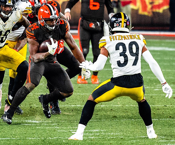 What are the browns options at RB 2 behind Chubb?