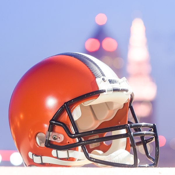 Browns alternative white helmets officially announced